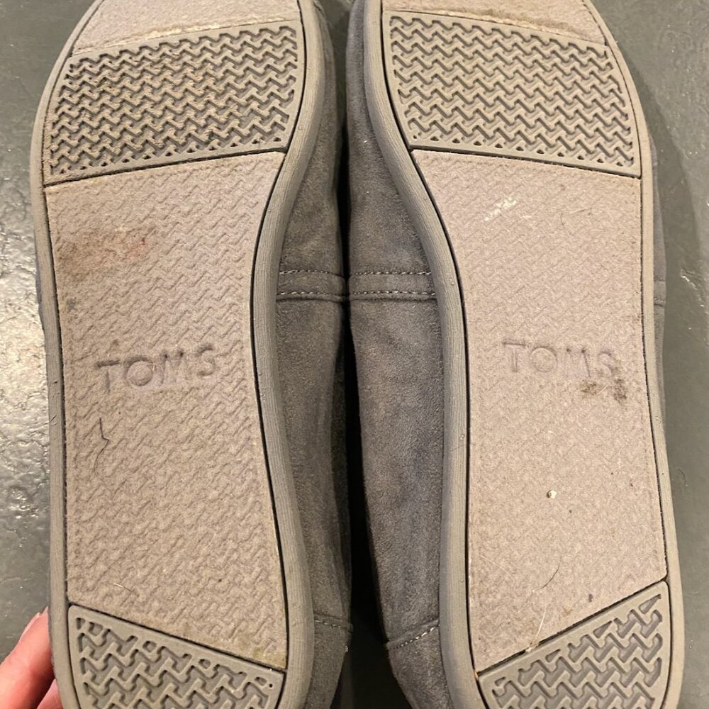 Gray suede Toms - Womens US size 9.5 - Picture 4 of 9